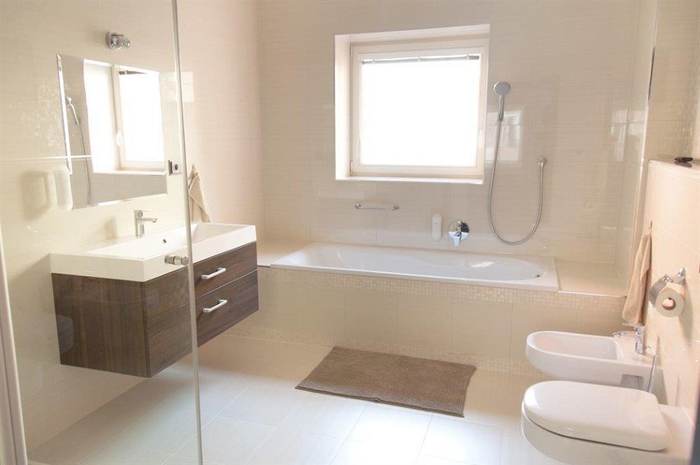 Apartmany Becherplatz Κάρλοβι Βάρι Εξωτερικό φωτογραφία